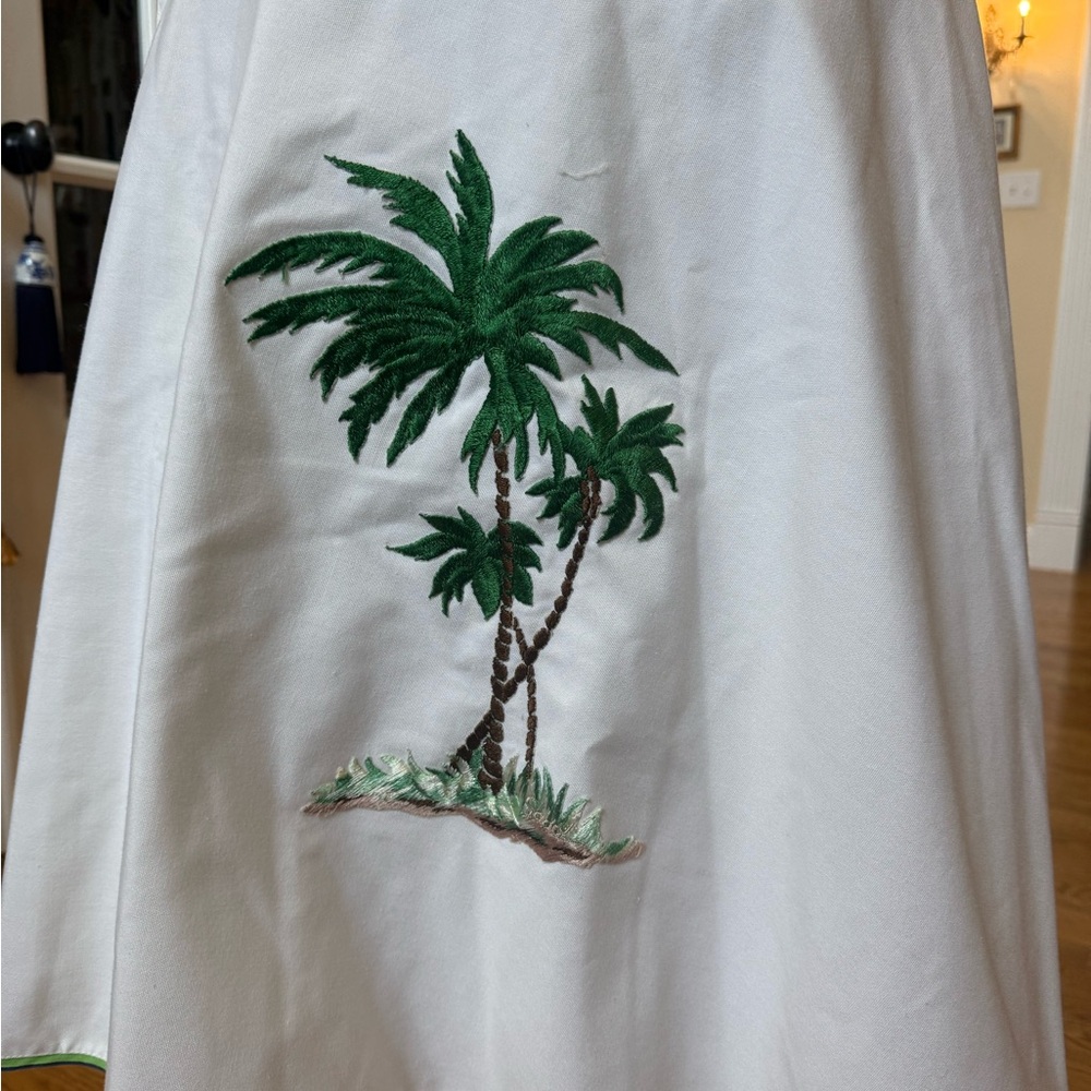 White wrap around  apron with Palm Tree Embroidery
